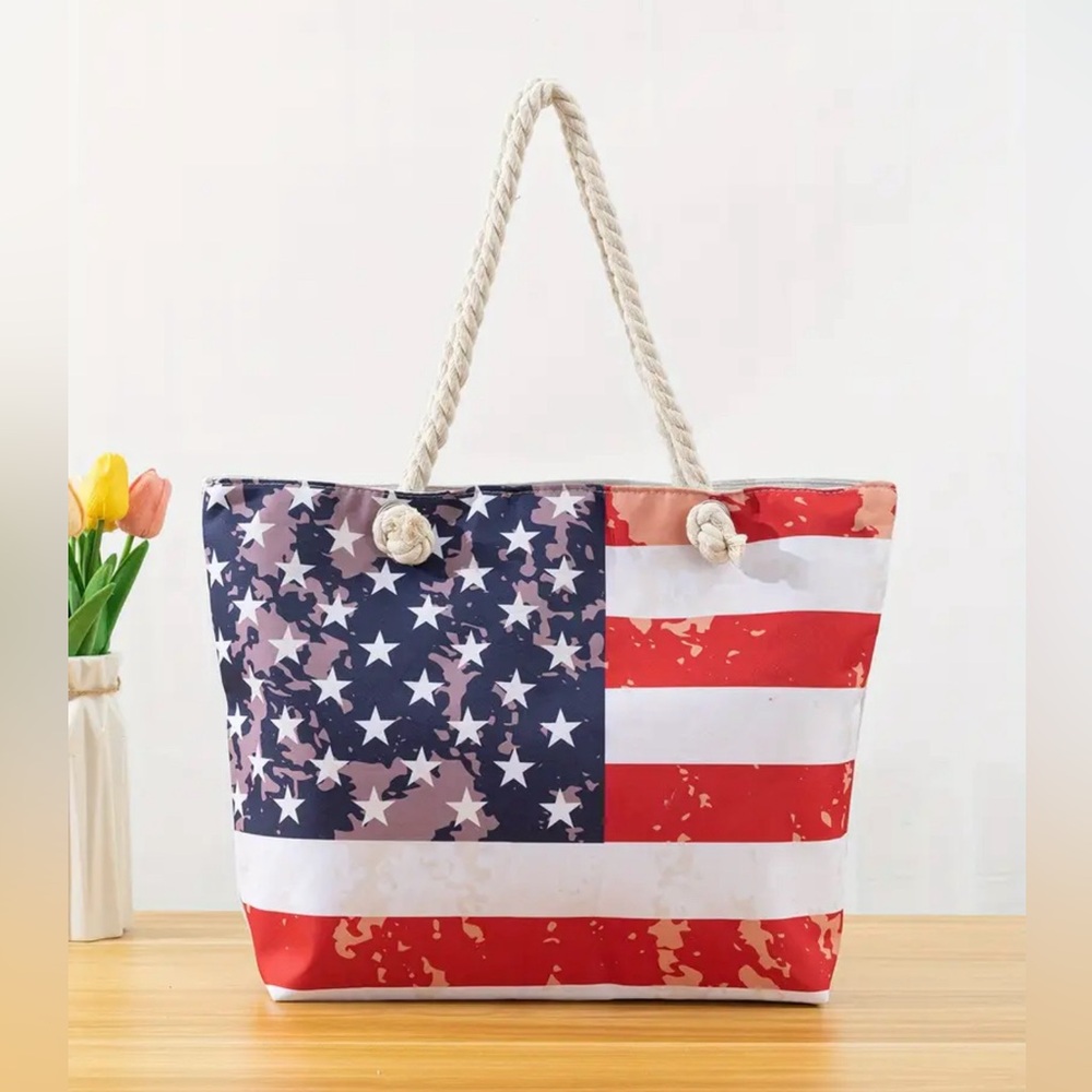 NWT! Top-Zip Large Beach Tote